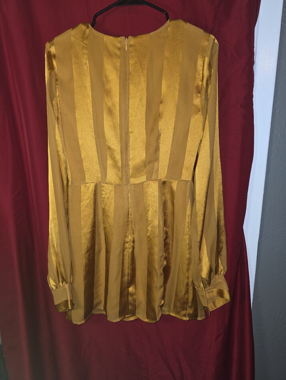 House of Harlow 1960 x REVOLVE Lotta Mini Dress Inca Gold Stripe - Size S - Picture 4 of 4